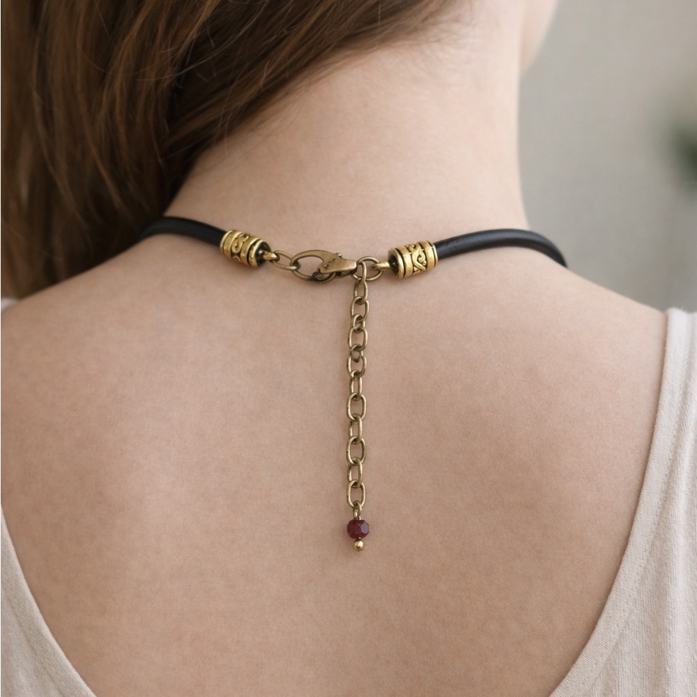 Hand Crafted Dragonfly Beaded Pendant Choker Necklace Magenta - Picture 4 of 14